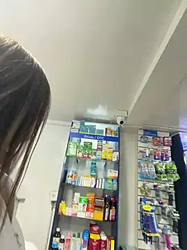 roouse (F young) - A passionate kiss in the pharmacy, shh!