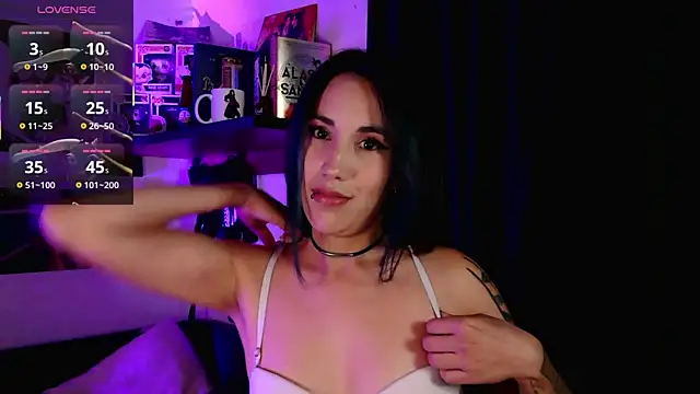 BLACKTSUKI7_ webcam