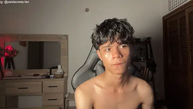 OopsAgain_ webcam