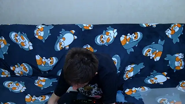 Lester_Broo webcam