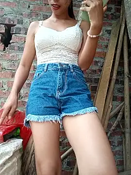 Elena_Mia webcam