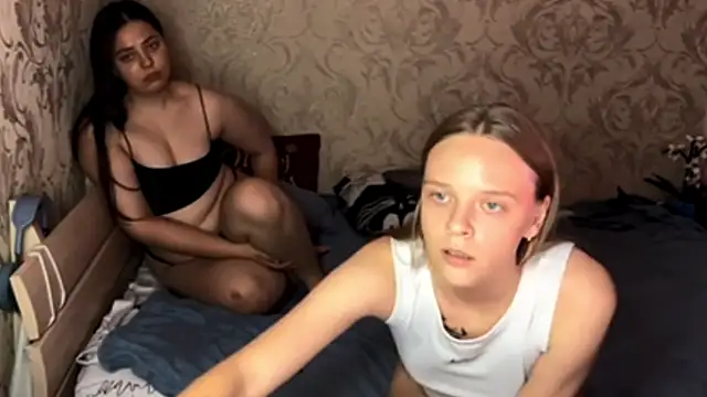 footyfrooty webcam
