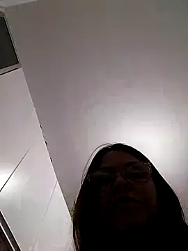 Ayanti79 webcam