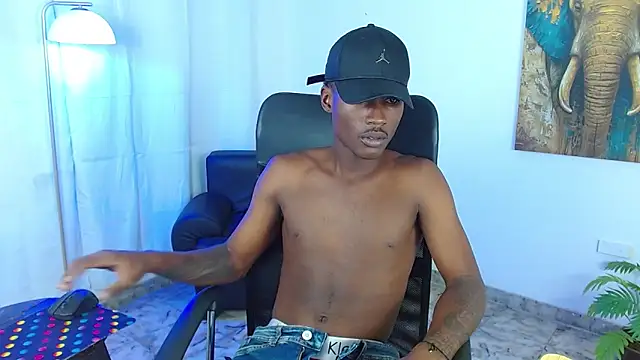 alexaandro18 webcam