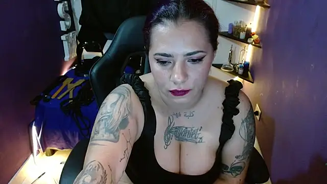 Alexa_Slavehot777 webcam