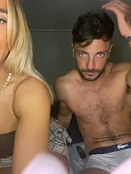 Hisnaughtylilthing webcam
