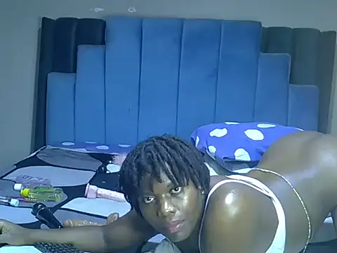 melanin_moon webcam