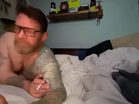 Tattooednakedguy webcam