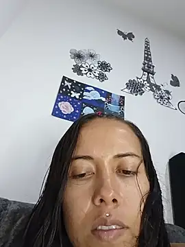 MiaForever1 webcam