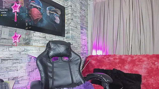 Zamara_Kleii webcam