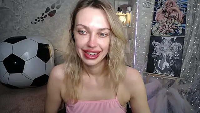 NickyAdamidi webcam