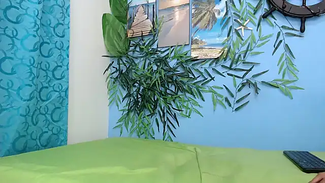 skinnyverus18 webcam