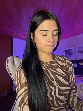 Shalom_pink18 webcam