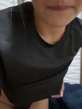 Alaia_22 webcam