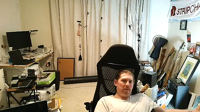 9VOLTT webcam