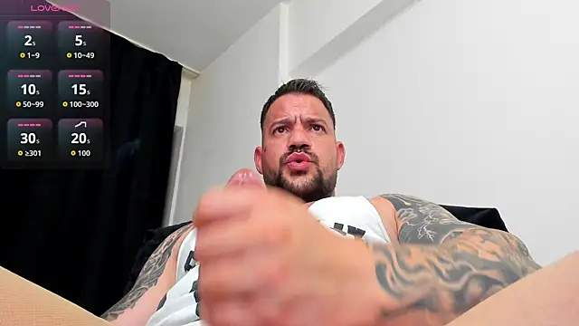 musclemonster31 webcam