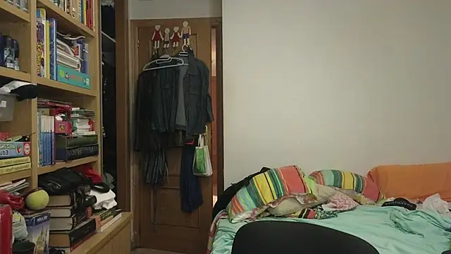 curiosillo83 webcam
