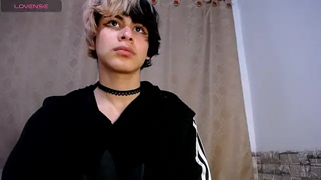 DaraSweet20 webcam