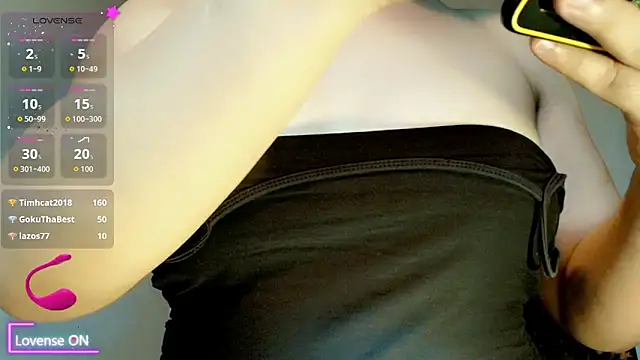 WildSexCum69HugeCOCK webcam