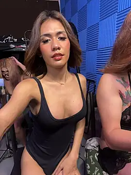 Bomb_Maddy webcam