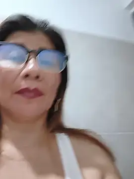 fire_mommy webcam