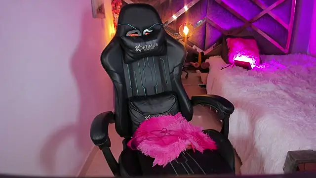 Cherry_zayden_ webcam