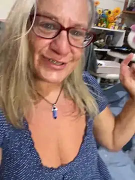 trenaanne's live room