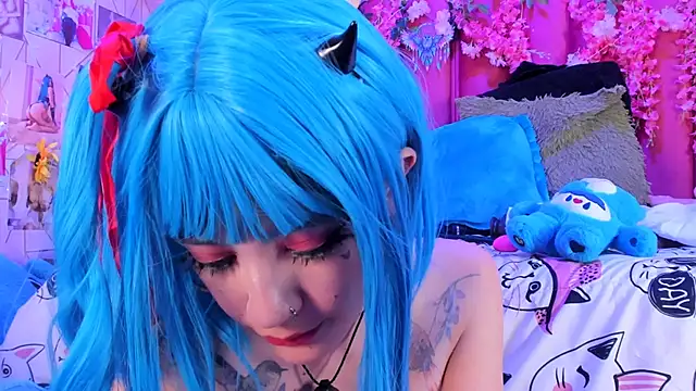 alicebenett (F young) - ANAL AND SQUIRT + 1 MIN CONTROL FREE