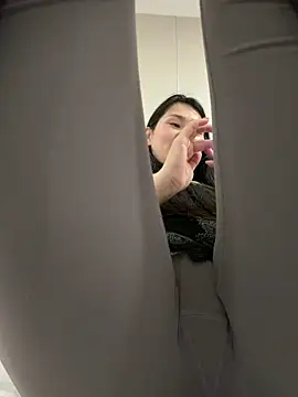 emily6969 (F milf) - 全裸查骚逼