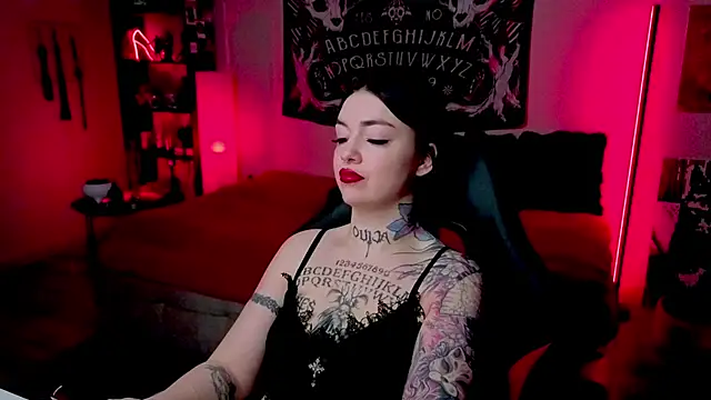Magic_Allie webcam