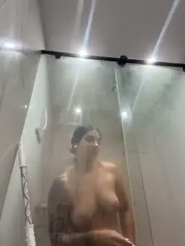 AlannaEvons webcam