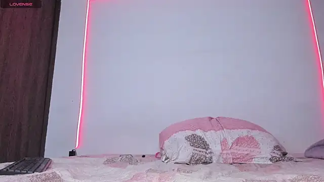 maazikeenx webcam