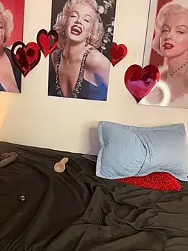 SaraaBellini webcam