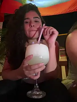 Antonella_Whitmore webcam