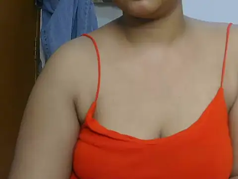 cute_varsha90 webcam