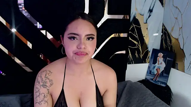 Sweetbloom_ webcam