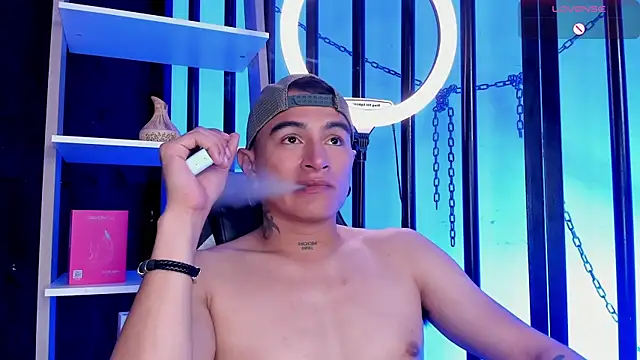LiamDeep webcam