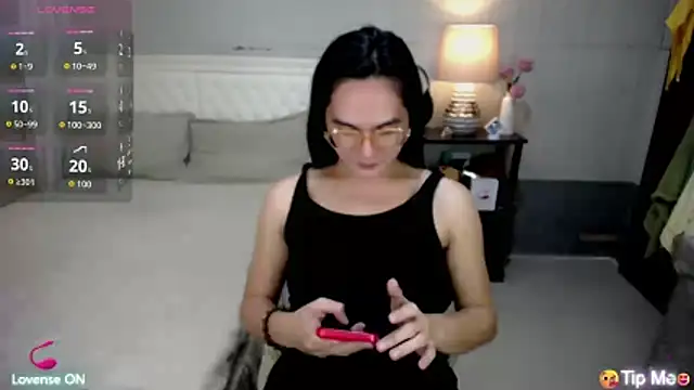 asiansweetheartxx (T milf) - MAKE ME CUM #bigcock #tightasshole