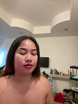 Ponthip webcam