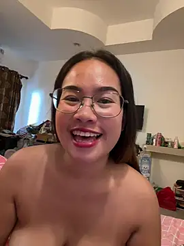 Ponthip webcam
