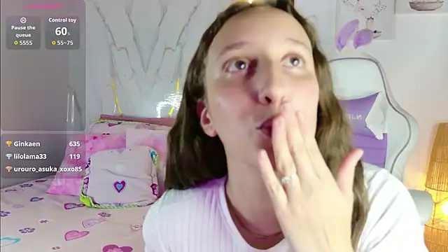 mia_099 webcam