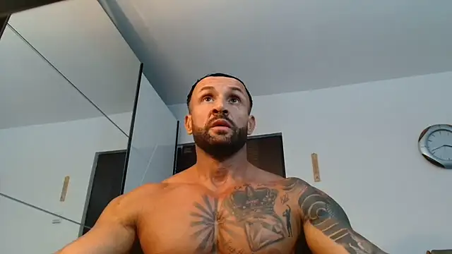 Magnificmuscles89 webcam