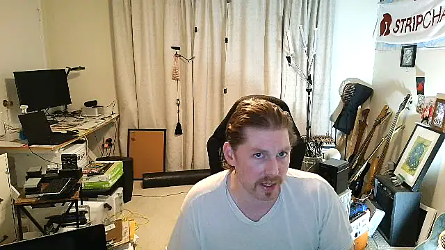 9VOLTT webcam