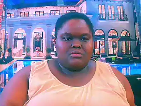 EbonyHotBuns webcam