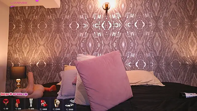 AbellaFox_ webcam