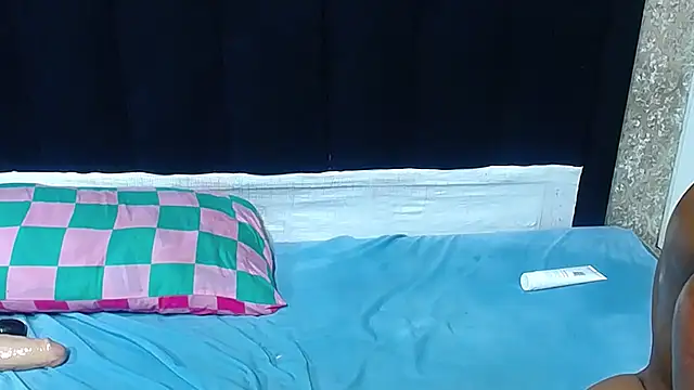 SexyChantyBabe25 webcam
