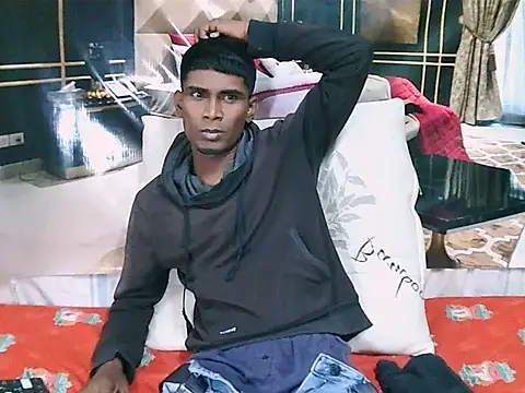 IndianThuggin webcam