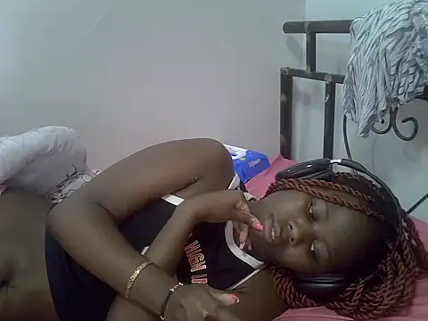 hot_petrah webcam