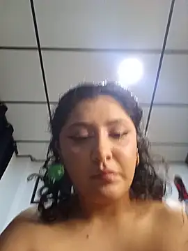 Ateneea_Withe webcam
