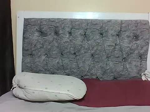 PrettyHot_ webcam